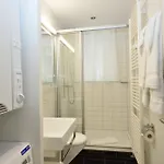 Stylish Near Lake&opera - Flower 22